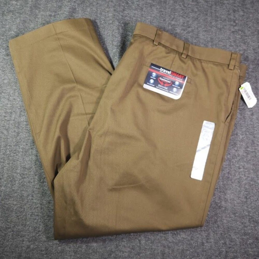Roundtree & Yorke TravelSmart Dress Pants Mens 54x32 Brown Classic Fit Stretch